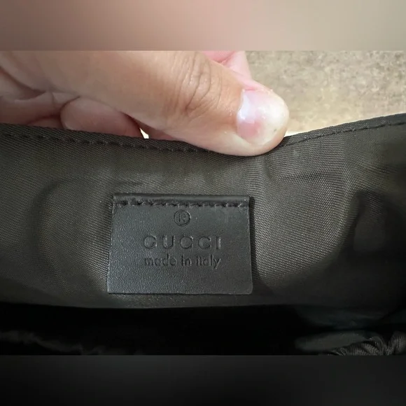 Gucci plus diaper bag - Picture 5 of 6
